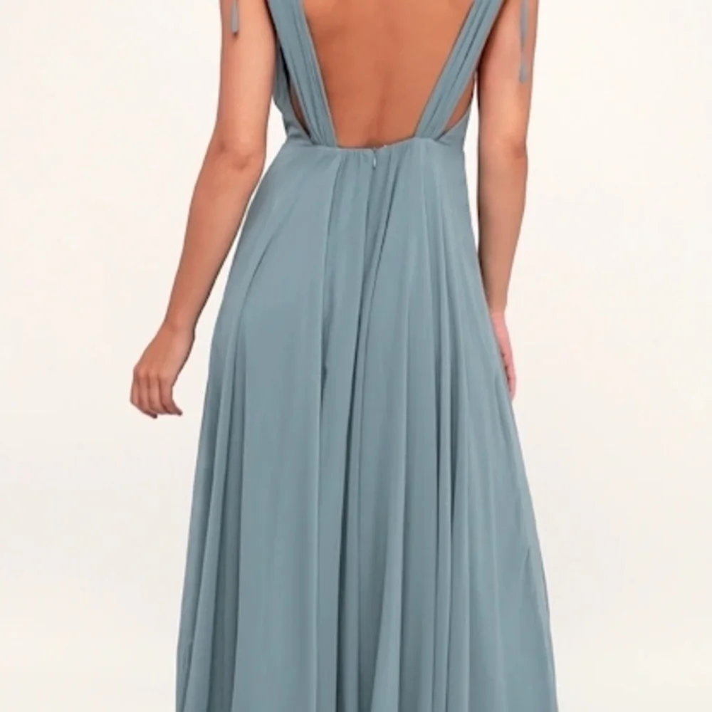 Lulu's Dance The Night Away Slaye Blue Backless Dress Misses Size Medium NWT - Picture 3 of 15